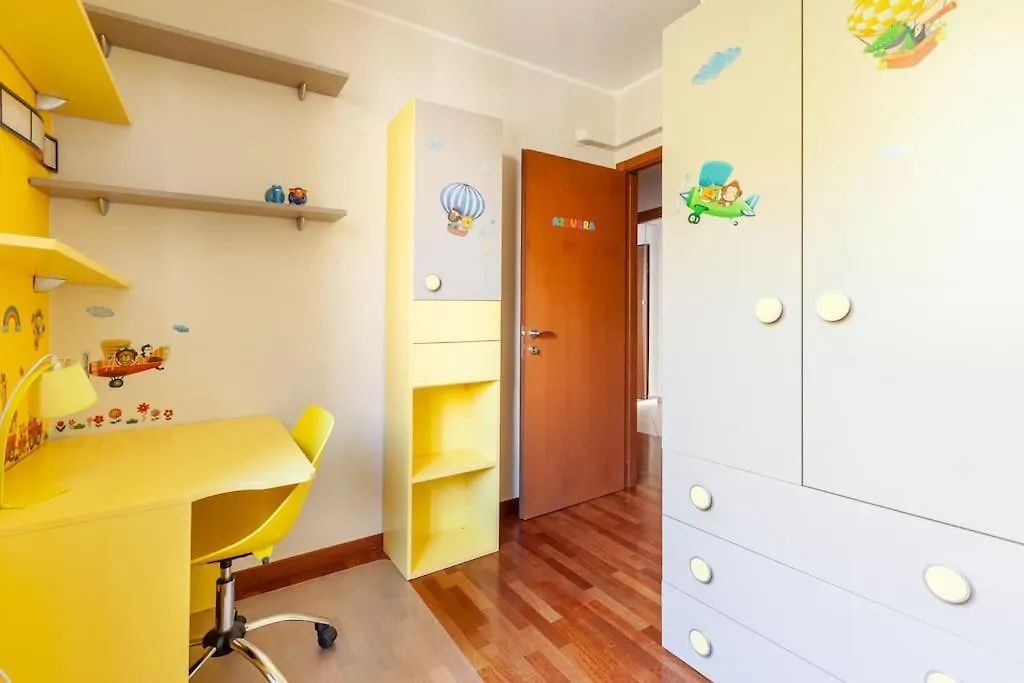 Casa Azzurra - By Host4U Apartment San Donato Milanese Italy