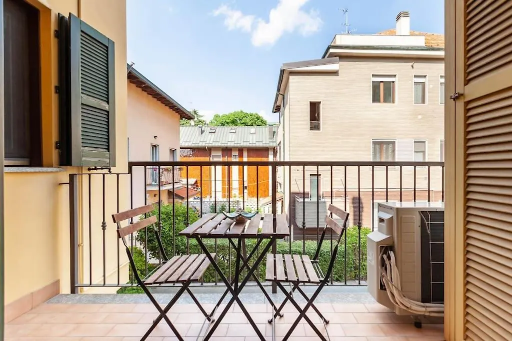 Casa Azzurra - By Host4U Apartment San Donato Milanese
