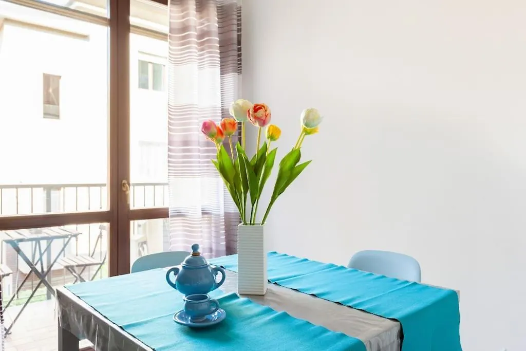 Casa Azzurra - By Host4U Apartment San Donato Milanese