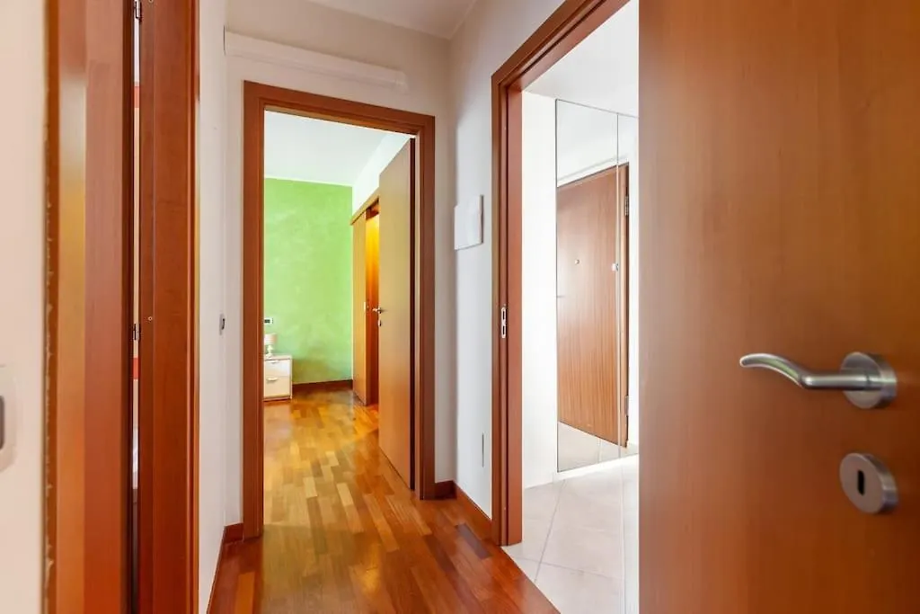 Casa Azzurra - By Host4U Apartment San Donato Milanese