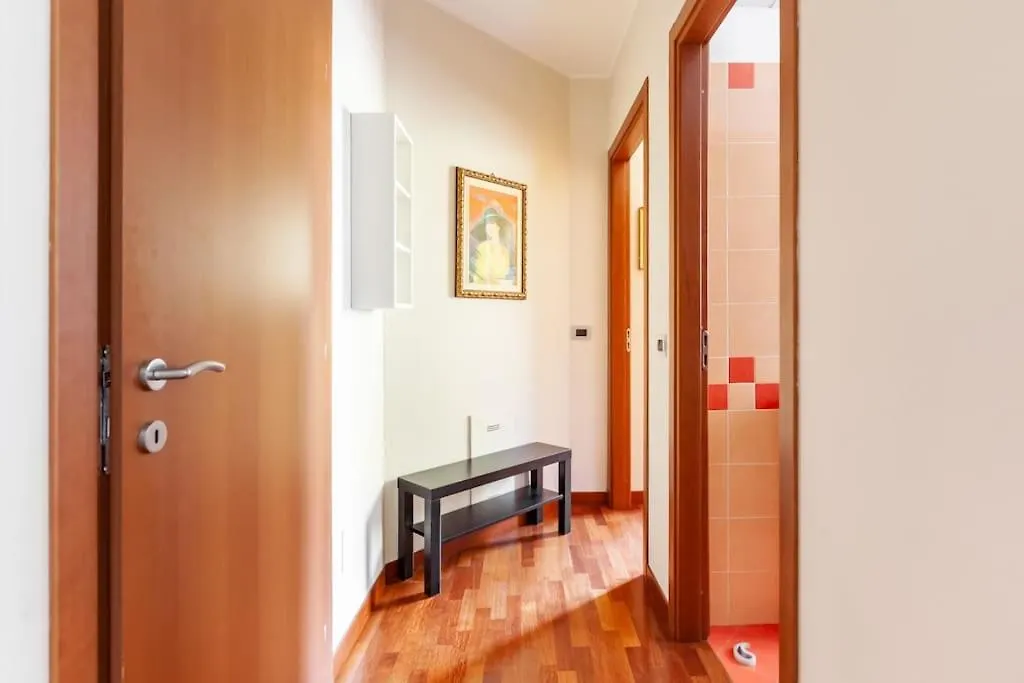 Casa Azzurra - By Host4U Apartment San Donato Milanese 0*,